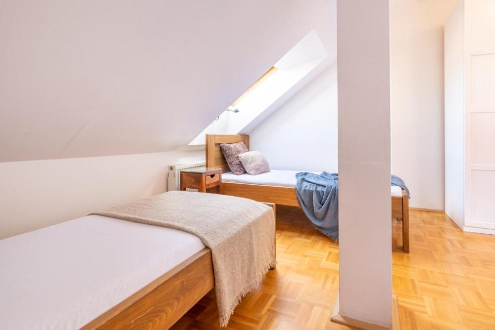 Templova - Old Town Large Apartment With Terrace Prága Kültér fotó